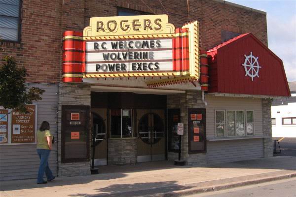 Rogers Theater - Summer 2007 From Dan Martin (newer photo)